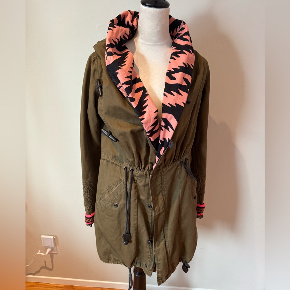 Scotch & Soda Khaki Jacket with Vibrant Pink Trim